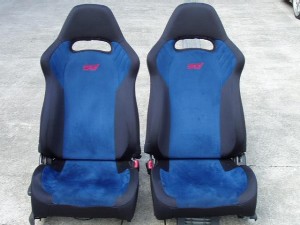 2004 STi front seats